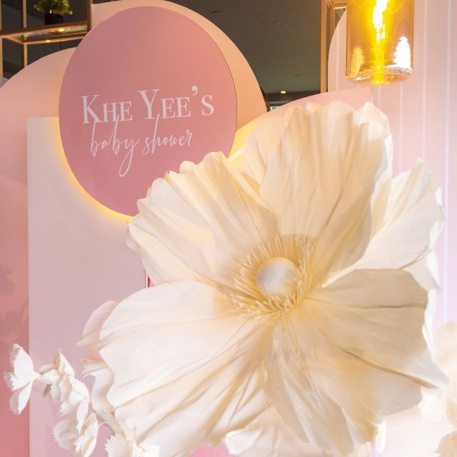 Precious moments like these should be cherished with loved ones! 🫶🏻😍@la_memoria helps bring your dreams to life. Contact us now, link in bio.#LaMemoria #BabyShower #GenderReveal #PartyPlanner #PartyPlannerKL #PartyPlannerMY #EventPlanner #EventPlannerKL #EventPlannerMY