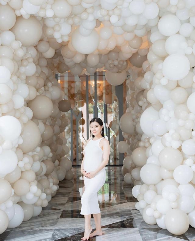 Join us in the clouds of balloons as we congratulate Chryseis, Faliq and Arianna on their baby boy & baby brother! 👶🏻🙌🏻#LaMemoria #GenderReveal #BabyShower #StarsAndMoon #OverTheMoon #PartyPlanner #PartyPlannerKL #PartyPlannerMY #EventPlanner #EventPlannerKL #EventPlannerMY