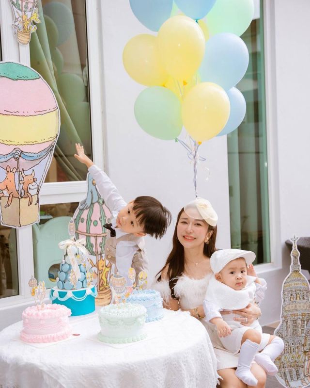 Hop on the hot air balloon ride cause we're going on a journey! 🙌🏻Contact us today, link in bio.#LaMemoria #BirthdayParty #KidsParty #AtelierChoux #PartyPlanner #PartyPlannerKL #PartyPlannerMY #EventPlanner #EventPlannerKL #EventPlannerMY