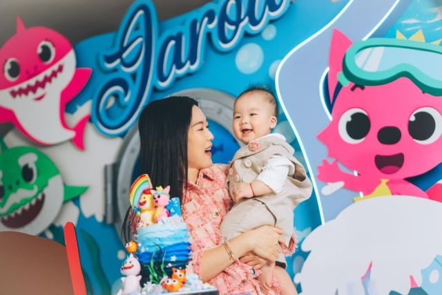 Babies are adorable, and we agree 100%! So celebrate them anytime you can because they grow up so fast - like a blink of an eye! 👶🏻🎊#LaMemoria #BirthdayParty #KidsParty #BabySharkDooDooDoo #PartyPlanner #PartyPlannerKL #PartyPlannerMY #EventPlanner #EventPlannerKL #EventPlannerMY